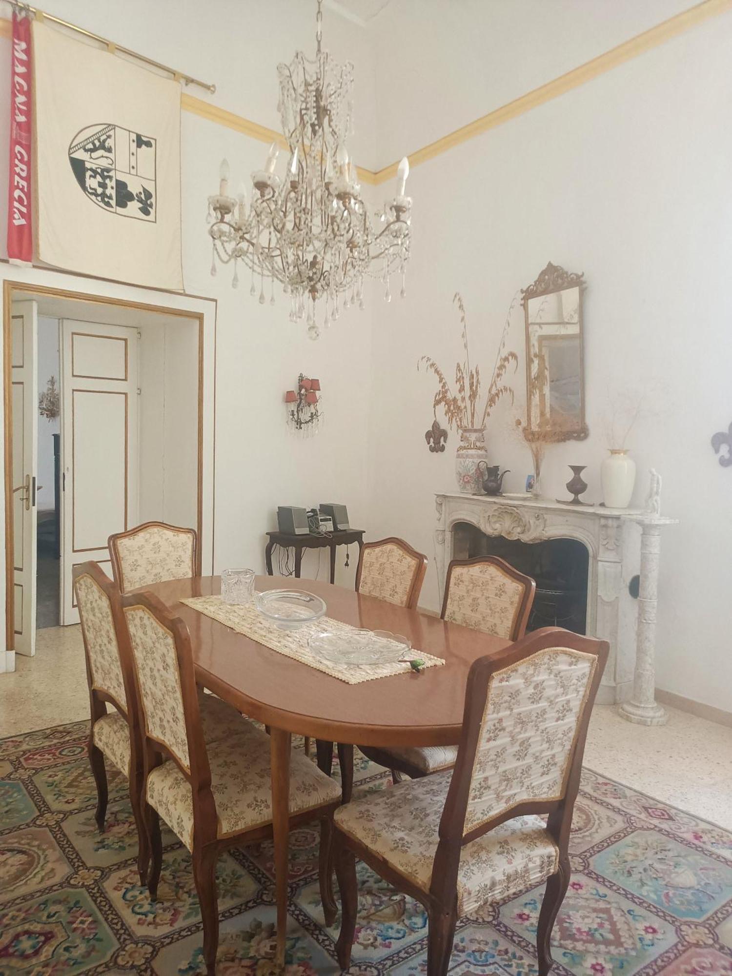 Affittacamere Palazzo Caracciolo Gerace